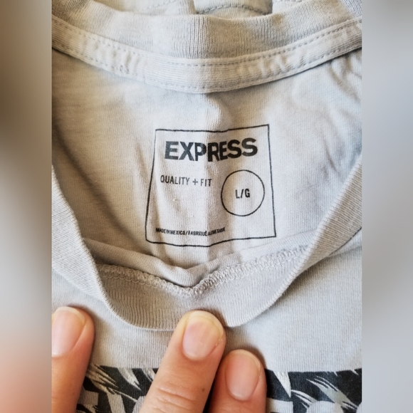 Express Men Grey T Shirt - Picture 2 of 5